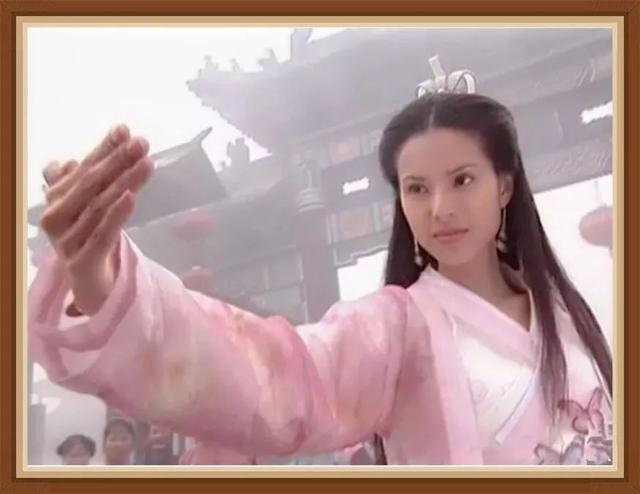 最经典的小龙女，小龙女李若彤（颜值巅峰却是另一个角色）