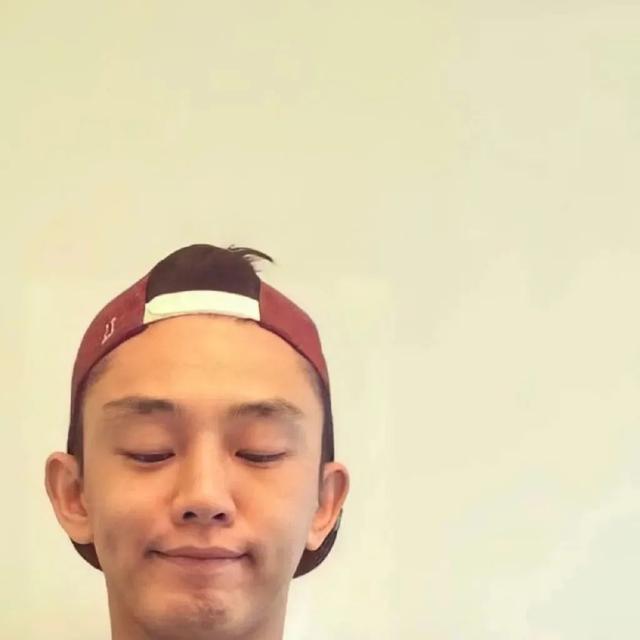 男头。忘掉种过的花，微信头像，男头。忘掉种过的花，重新开始。（“其实我不太懂喜欢）