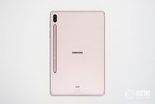 三星平板tabs7，三星平板tabs7和s7+的区别（S7曝光，或将随Galaxy）