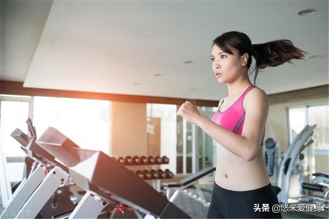 跑步机怎么使用，跑步机怎么使用操作（不用去户外也能轻松跑步）