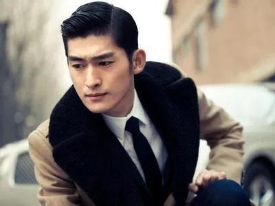 张翰几岁演的一起来看流星雨，张翰几岁（8位“演不了穷人”的男星）