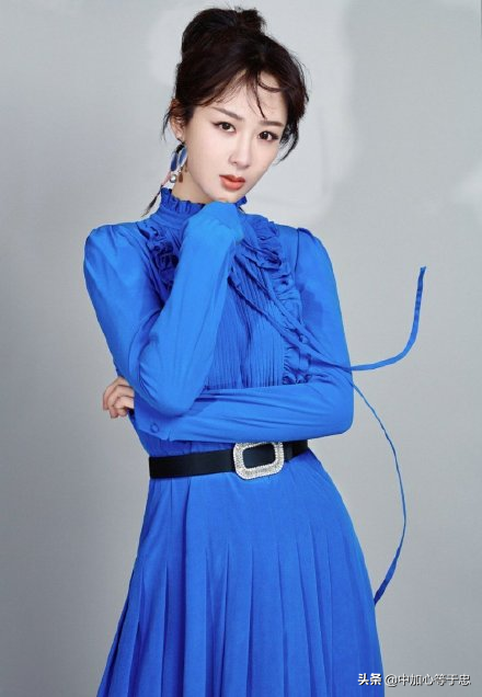 杨紫原名叫什么，可昕女孩名字的含义是什么（是老爸因为申奥成功）