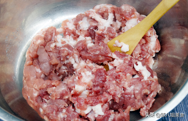 肉包怎么做好吃，包子鲜香松软比买的好