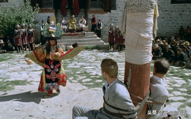 红河谷英文版歌词，红河谷歌词（2次救命之恩换来的却是15分钟内1500人被残忍屠杀）