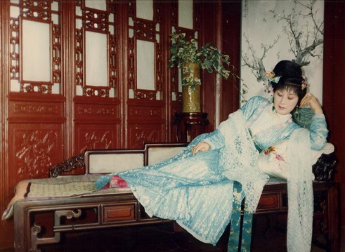 李娃(杜十娘pk唐朝名妓李娃) - 火句子