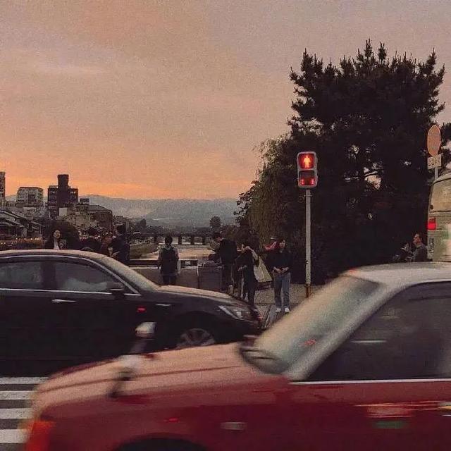 微信壁纸图片大全，微信背景图片（微信朋友圈背景图<60张>）