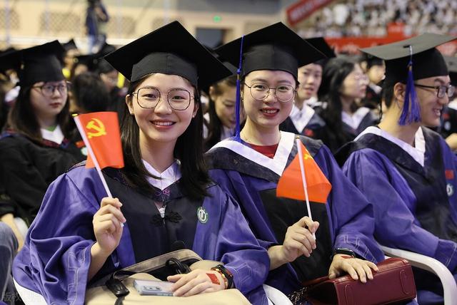 中信证券是国企吗，中信证券公司是国企吗（入职北京的中信证券）