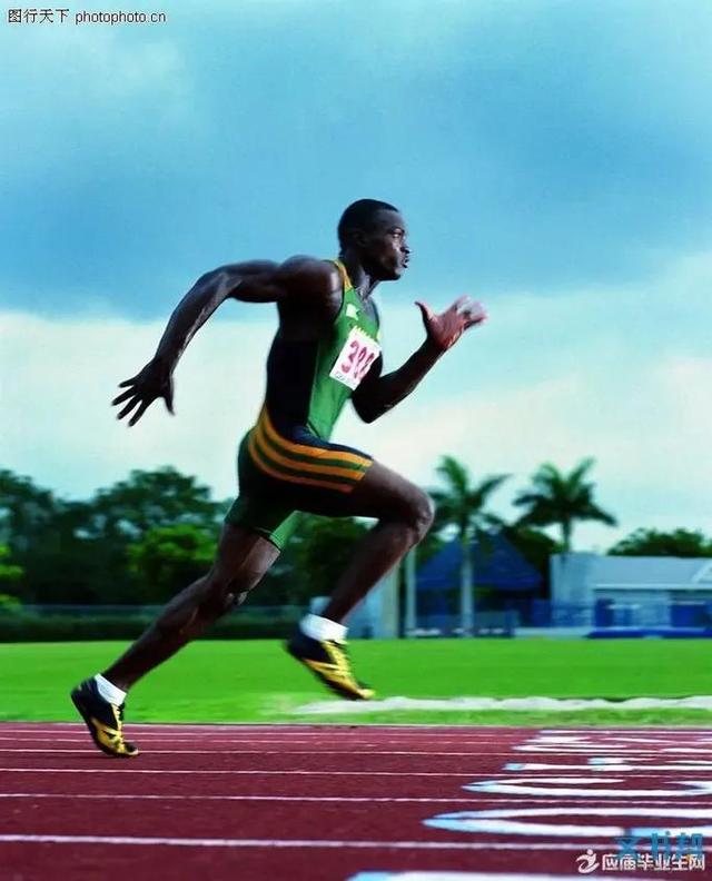 100米短跑技巧，短跑100米技巧（<100m的技巧>）