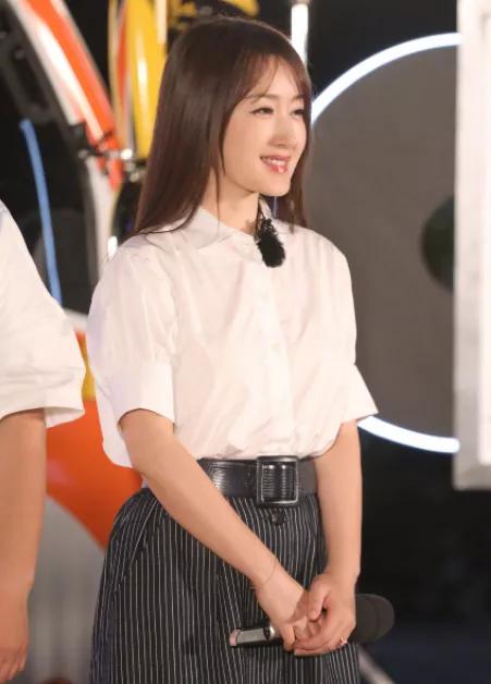 内地天后级女歌手，内地天后是谁（90年代内地天后落差好大）