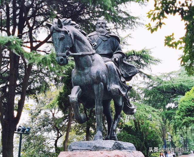 亚洲第一高塔是哪一座，武汉建于1983年的公园