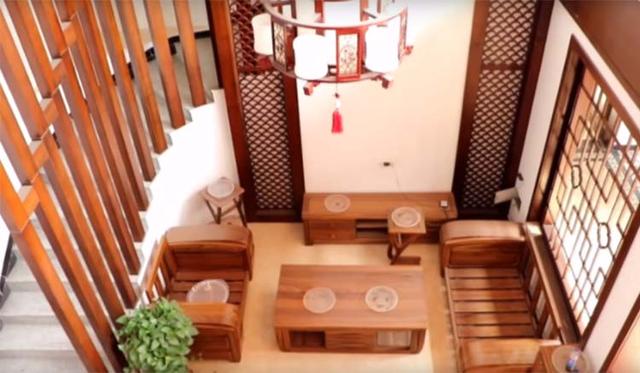 乌金和黄金哪个贵，乌金片和乌金胶囊是一样的吗_什么情况下可以吃乌金片（河南土豪盖的房子光吊灯就要5、6万）