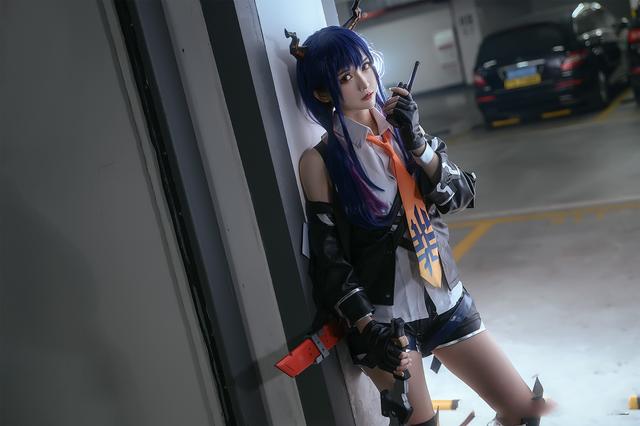 陈sir什么意思，为什么要叫陈sir（四位国人COSER扮演的手游《明日方舟》角色陈SIR）