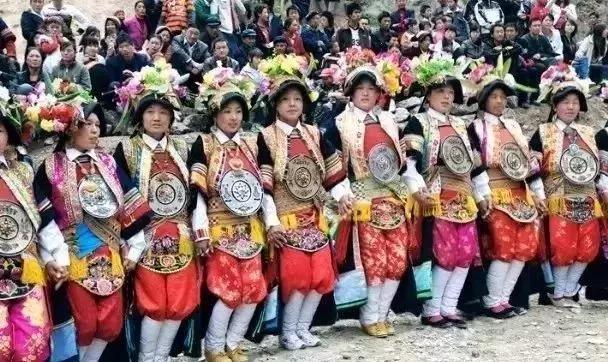 采花节是哪个民族的节日，采花节是哪一天（精彩纷呈的甘南博峪采花节）