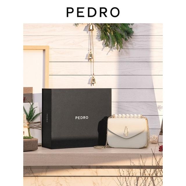 elle包包是什么档次，elle包包属于什么档次（初春必买的几款包包）