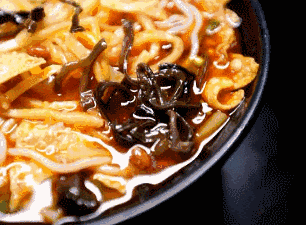 螺蛳粉是什么材料做的，螺蛳粉的制作方法和原料（常吃螺蛳粉竟会致癌）