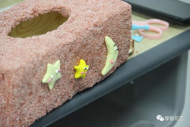 教你制作简单可爱的小盒子，教你制作简单可爱的小盒子怎么做（黏土抽纸盒DIY，好玩又可爱）