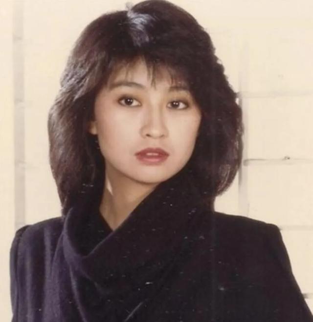 台湾女歌手80后图片
