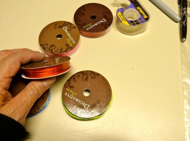 折纸礼物袋制作方法，手工折纸礼袋（天天都用的塑料袋还有这么多玩法）