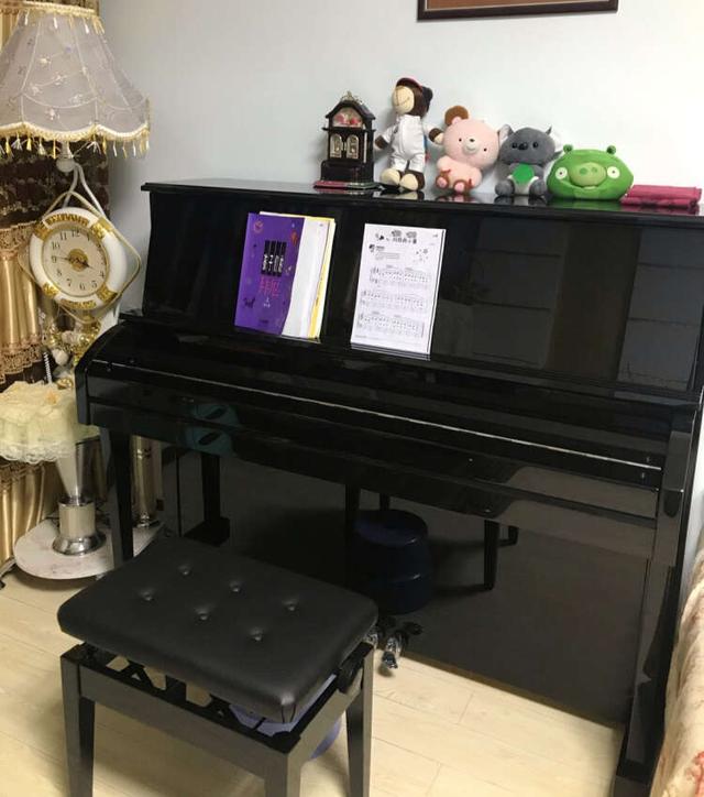 钢琴考级年龄对照表，孩子学钢琴的佳年龄是几岁（孩子学钢琴有无天赋、多大学好）