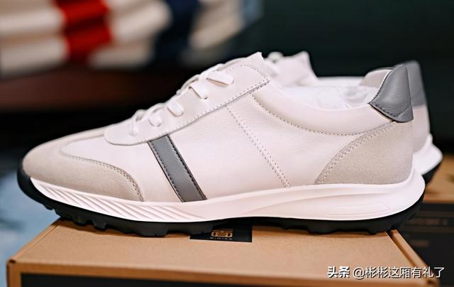 头层牛皮除牛反绒是什么意思（2双七面休闲皮鞋使用分享）