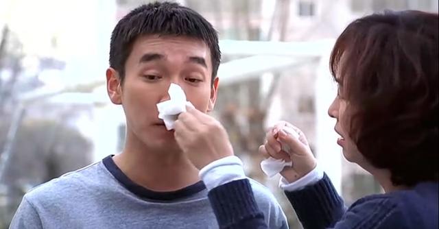 阿甘正传是真人真事吗，适合中学生看的励志电影（原来《阿甘正传》的故事）