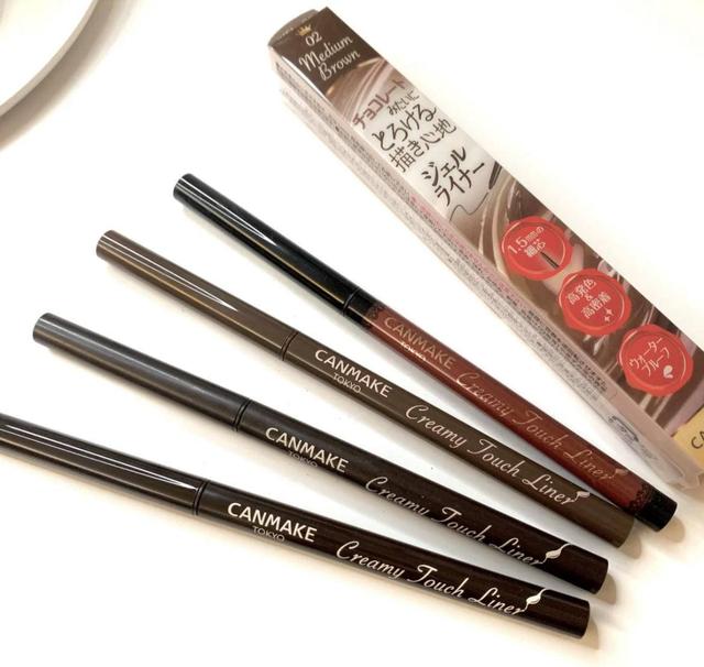 眼线笔怎么削，眼线笔怎么画初学者（眼线画对，眼睛放大2倍）