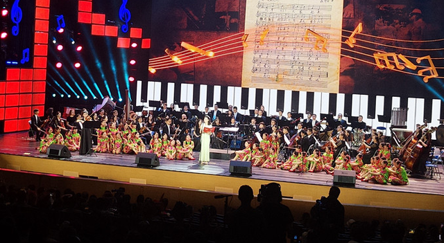 常熟顾春芳，常熟 顾忆春（《翠湖春晓》融进了洞经音乐元素）