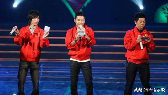 羽泉奔跑完整歌词，歌曲羽泉的奔跑（黄征与羽泉十年后同台）