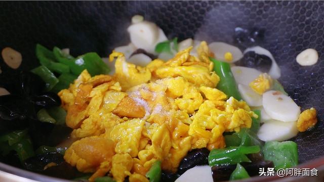 炒山药的功效与作用，麸炒山药的功效与作用（这个我家早餐经常吃的）