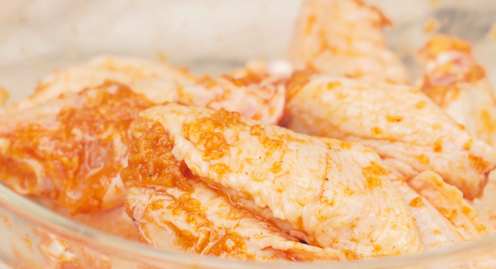 圖片[2]-【脆皮雞翅】做法步驟圖 外酥脆里嫩滑 2分鐘學會-起舞食譜網