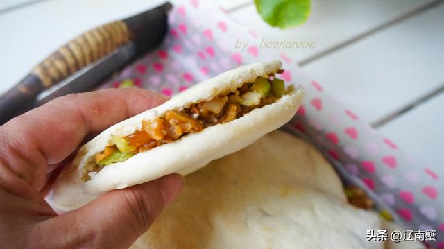 肉夾饃的餅怎麼做,老潼關肉夾饃的餅怎麼做(肉夾饃用的餅子)