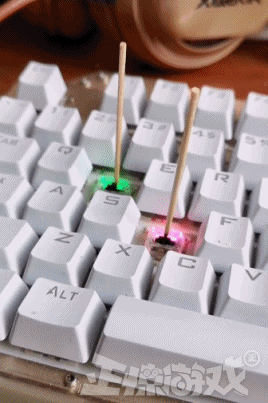 魔兽世界挂机不掉线，魔兽世界WOW（自制绝不封号的外挂）