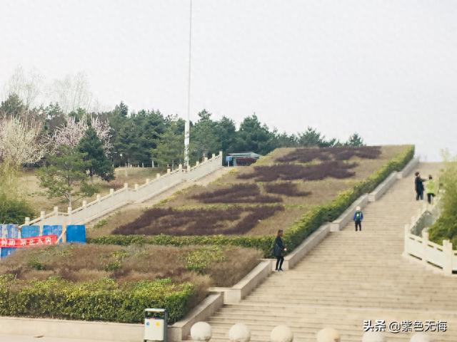 金山？银湖？幸福广场？普通俗气的名字，却是一座美丽的生态公园