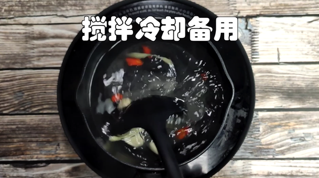 泡菜的制作方法家用，家用泡菜的制作方法是什么（只用包菜和胡萝卜，当天可吃）