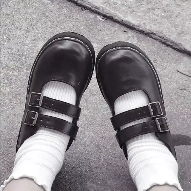 怀着爱意，带着虔诚，保持温柔，追逐星星，怀着爱意 带着虔诚 保持温柔 追逐星星（追逐星星.图片）