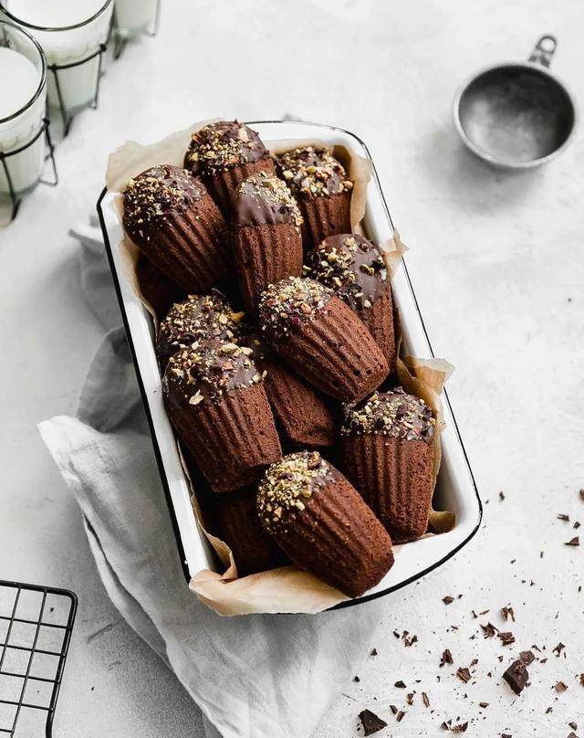 可可粉是什么，美味好搭档，烘焙里的可可粉（碱化可可粉是什么）