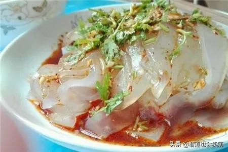 家常凉皮的做法，家里做凉皮简单的做法（三种家常好吃又简单的凉皮做法）