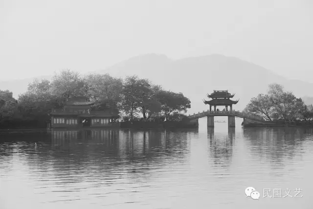弘一法師愛情名句（弘一談放下你非我薄情）