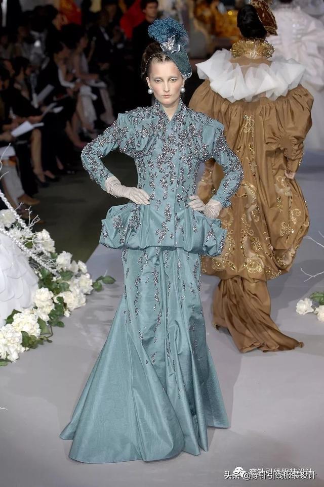 迪奥经典之作服装图，<迪奥>2007秋冬高定系列