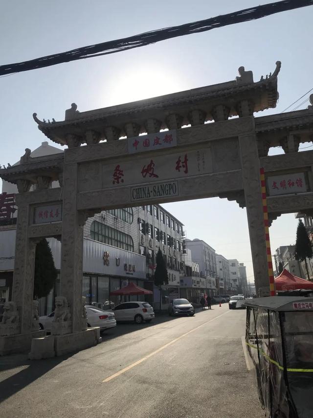 ugg真假，Ugg真假链条（起底“UGG”代购王国桑坡村）