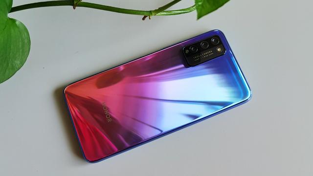 荣耀8lite,华为8lite什么型号(荣耀30青春版天玑800性能测试)