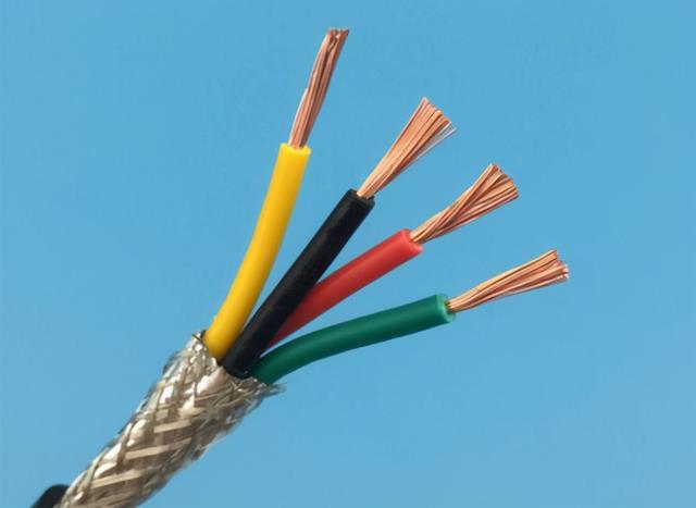 塑料袋是绝缘体吗,塑料绝缘控制电缆产品不合格(干燥的塑料袋是绝缘体