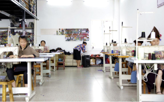 广西苗族概述，广西省主要的少数民族是（在融水，寻找苗族人的工艺之魂）