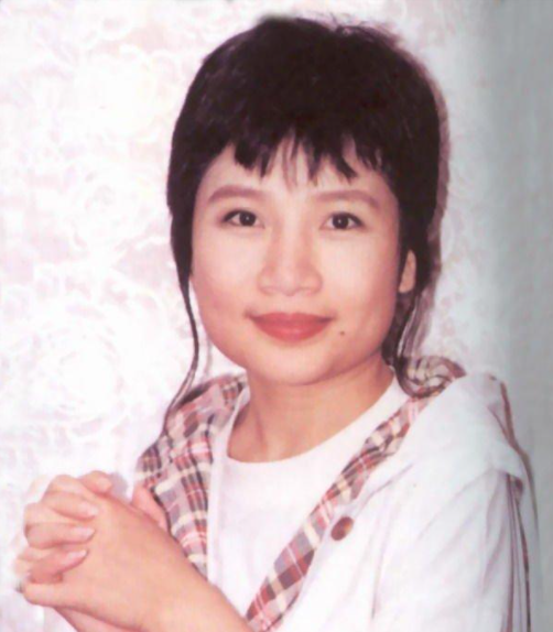 歌手李娜资料简介，歌手李娜个人简历（歌手李娜资料简介图片）