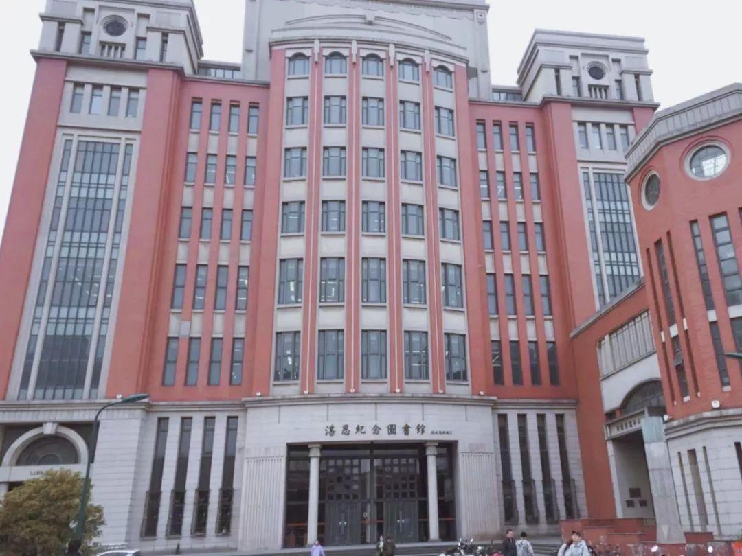 usst是哪个大学，谈个恋爱都要约在食堂