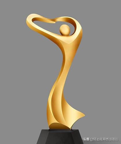 正常男人能忍受多久无性婚姻，正常男人能忍受多久无性生活呢（无性婚姻中，你的他能忍多久呢）