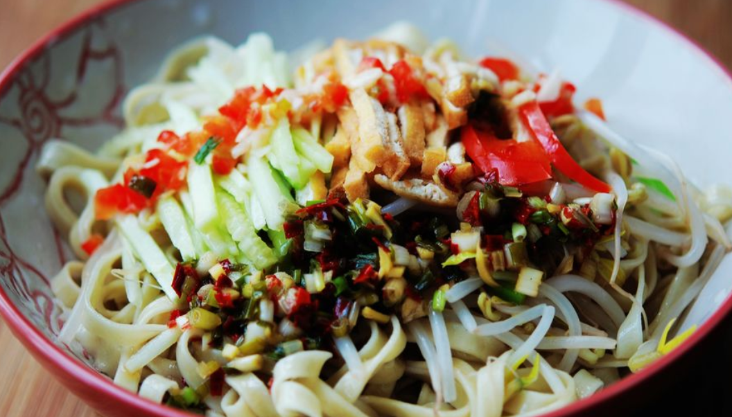 圖片[2]-【雞絲拌面】做法步驟圖 夏天這樣吃 開胃又解饞-起舞食譜網