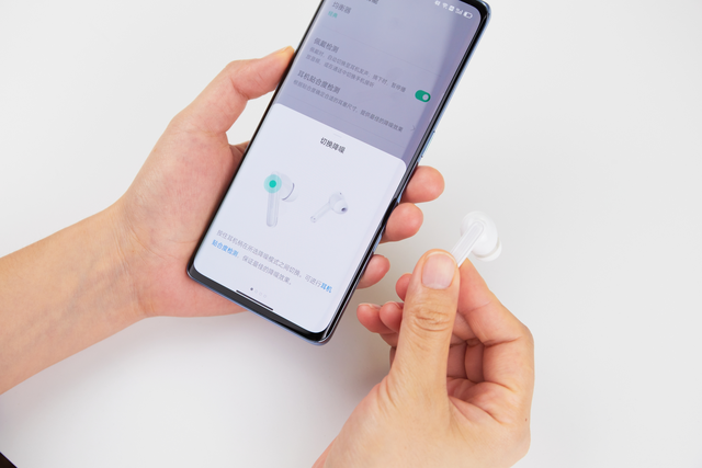 plu小东，PLU小东去哪了（入门级TWS耳机横评——两款热门国产之作）