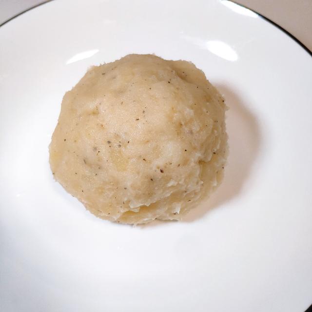 肯德基土豆泥多少克，肯德基土豆泥配料表（2元钱在家做出肯德基的经典土豆泥）