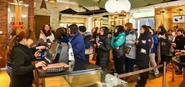 如何销售服装(销售的技巧与口才)